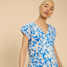 Load image into Gallery viewer, female model looking at camera wearing whitestuff top in blue colour