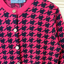 Load image into Gallery viewer, Castle Of Ireland Two Tone Buttoned Jacket | Pink / Crayola