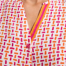 Load image into Gallery viewer, Full front view of Tinta Sleeveless Shirt in coral pink, with a white background.