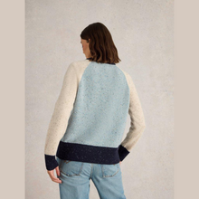 Load image into Gallery viewer, Rear of Jumper on Model