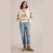 Load image into Gallery viewer, Gilet on Model