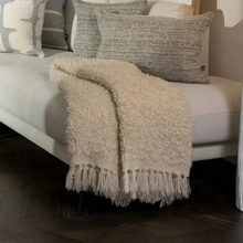 Load image into Gallery viewer, Heathcliffe Throw 130x170cm | Cream