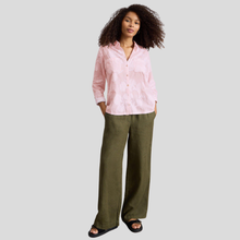 Load image into Gallery viewer, Full view of Model posing wearing White Stuff Sophie Pink Jacquard Shirt in pink, with a light grey background.