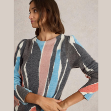 Load image into Gallery viewer, Side view of jumper