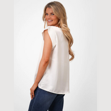 Load image into Gallery viewer, Lady in V Neck top and Jeans on white background