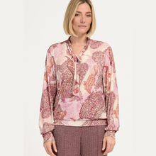 Load image into Gallery viewer, Paisley Pint top on model