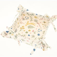 Load image into Gallery viewer, Bread Basket Outline