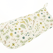 Load image into Gallery viewer, Outline of Oven Glove