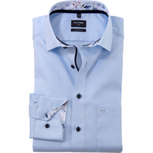 Load image into Gallery viewer, A folded light blue dress shirt by OLYMP, featuring a subtle textured weave, a patterned inner collar and cuff, and dark buttons, set against a plain white background.