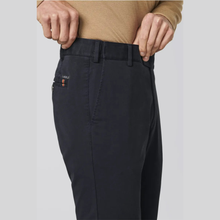 Load image into Gallery viewer, Meyer Oslo Chino w/Trim