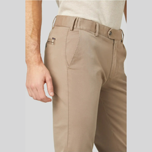 Load image into Gallery viewer, Meyer Oslo Chino w/Trim