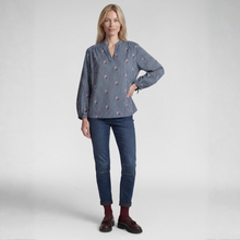 Load image into Gallery viewer, Stripe shirt on lady with jeans and grey background