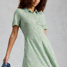 Load image into Gallery viewer, Upclose detail of shirt dress