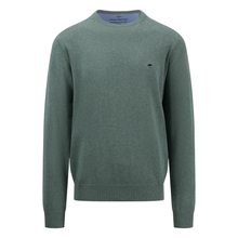 Load image into Gallery viewer, Front view of Fynch‑Hatton Roundneck, in Sage, with a white background.