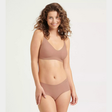 Load image into Gallery viewer, Sloggi Zero Modal 2.0 Short | Cream / Brown