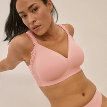 Load image into Gallery viewer, Naturana Non Wired Pink Side Smoother Bra