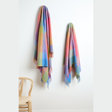 Load image into Gallery viewer, Foxford Sorcha L/W Throw