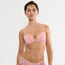 Load image into Gallery viewer, Triumph Comfort Allure WHP Bra | White / Strawberry Cream