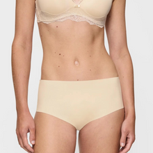 Load image into Gallery viewer, Triumph Pretty Micro Maxi | Cream