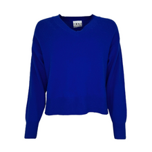 Load image into Gallery viewer, V neck Jumper on White background