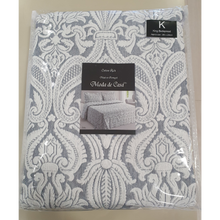 Load image into Gallery viewer, Moda De Casa Bella Bedspread