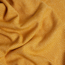 Load image into Gallery viewer, Foxford Innisfree Throw | White/Gold