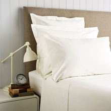 Load image into Gallery viewer, Christy 400 TC Pillowcases Ivory