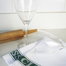 Load image into Gallery viewer, linen-union-glass-cloths-green-lifestyle