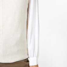 Load image into Gallery viewer, Esqualo Sleeveless Turtleneck Knit With Shoulder Pads | Sand
