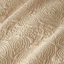 Load image into Gallery viewer, Up close of the fabric 
