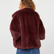 Load image into Gallery viewer, Poncho Models on Jeans
