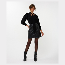 Load image into Gallery viewer, Esqualo Short PU Skirt | Black
