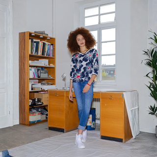 Squesto V-neck Navy Floral Blouse