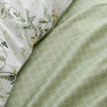Load image into Gallery viewer, Floral Trellis Green Duvet Set
