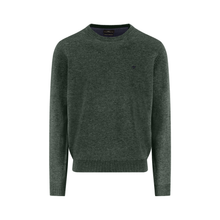 Load image into Gallery viewer, Green sweater on a white background
