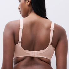 Load image into Gallery viewer, Rear of bra on woman 
