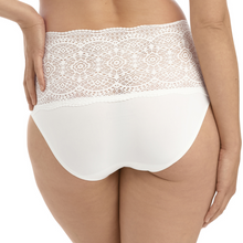 Load image into Gallery viewer, Fantasie Lace Ease Invisible Stretch Full Brief | Ivory

