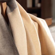 Load image into Gallery viewer, Biederlack Wohndecke Lava Light Throw | 150x200
