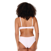 Load image into Gallery viewer, LingaDore Daily T-Shirt Bra Barely Pink
