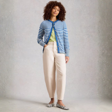 Load image into Gallery viewer, Full view of model wearing White Stuff Aubrey Barrel Leg Jean in white, with a light grey background.
