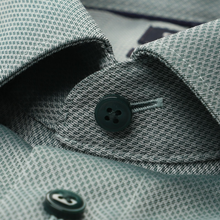 Load image into Gallery viewer, Collar Detail of Shirt 
