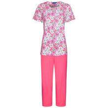 Load image into Gallery viewer, Pastunette Floral Capri Leg Pyjamas | Green &amp; Pink

