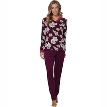 Load image into Gallery viewer, Pastunette Premium Bold Blooms Luxury Pyjama Set

