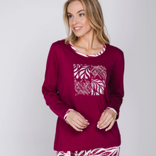 Load image into Gallery viewer, Pastunette Long Sleeve Leaf Print Pyjamas
