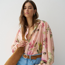 Load image into Gallery viewer, Blouse on model with bag over shoulder 
