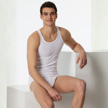 Load image into Gallery viewer, Vest on Model 
