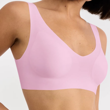 Load image into Gallery viewer, Sloggi Zero Feel 2.0 Floral Pink Bralette
