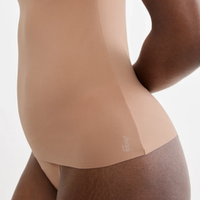 Load image into Gallery viewer, Sloggi Zero Feel Lift Up Bra Shirt
