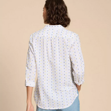 Load image into Gallery viewer, Sophie Printed Organic Shirt | Ivory
