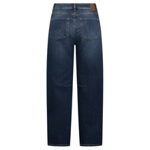 Load image into Gallery viewer, Rear view of dark blue denim jeans with a straight-leg fit, showing the back pockets and a brown leather brand patch at the waistband, set against a plain white background.
